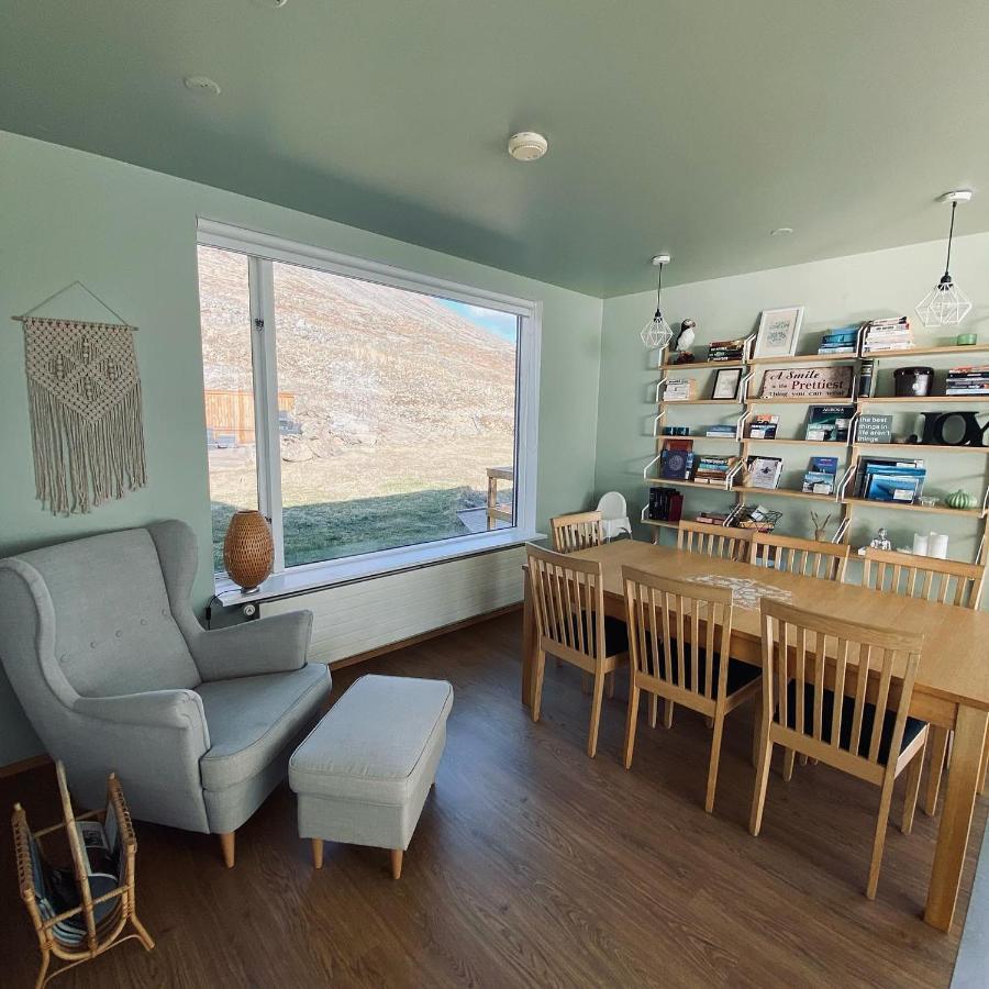 Guesthouse Stekkabol Patreksfjordur Buitenkant foto