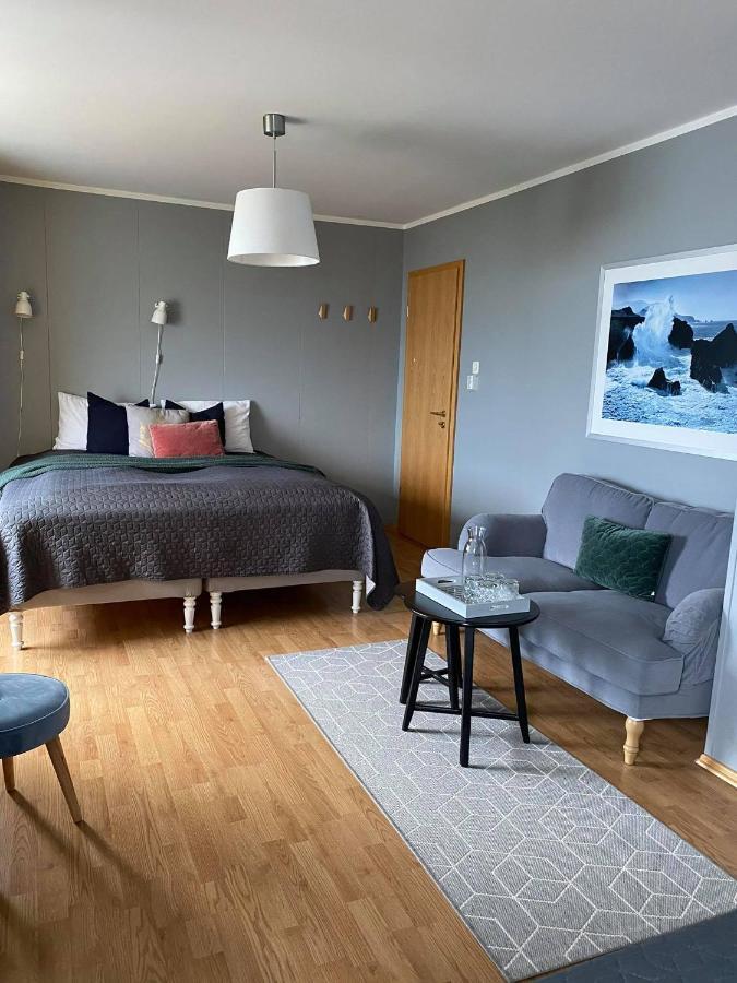 Guesthouse Stekkabol Patreksfjordur Buitenkant foto