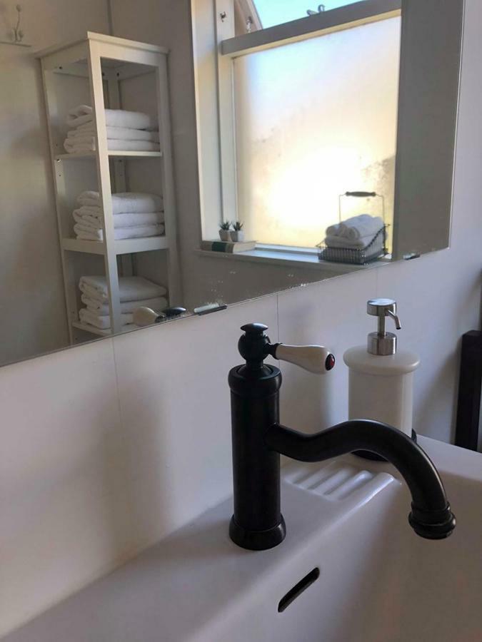 Guesthouse Stekkabol Patreksfjordur Buitenkant foto